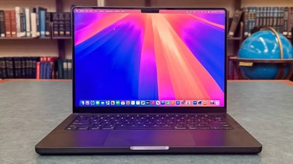 Apple MacBook Pro M4 2024, 14", 10-core CPU, 10-core GPU, 36GB/1TB