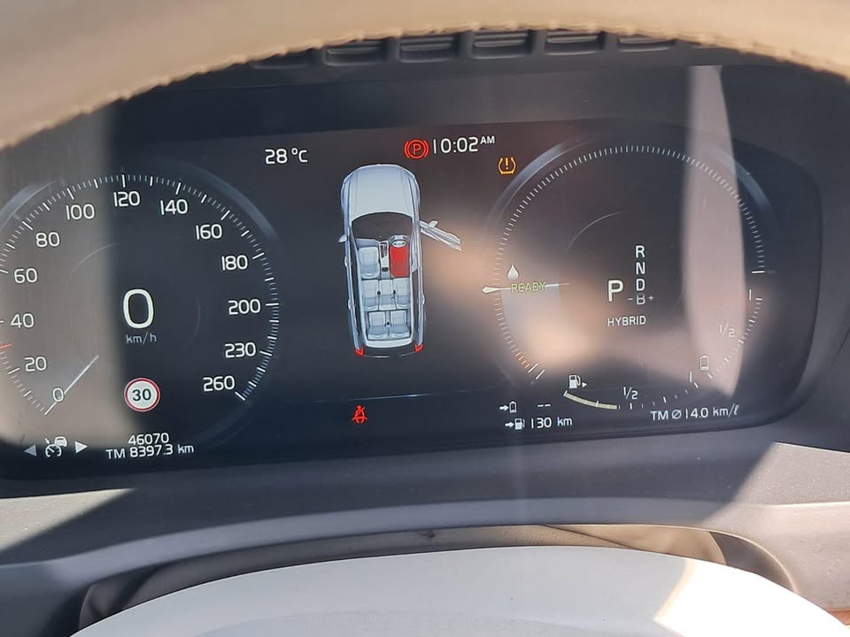 Volvo XC90 T8