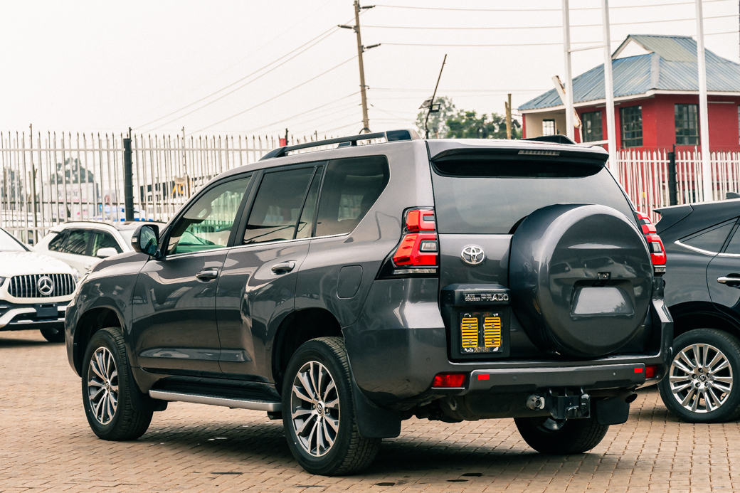 Toyota Prado VXL