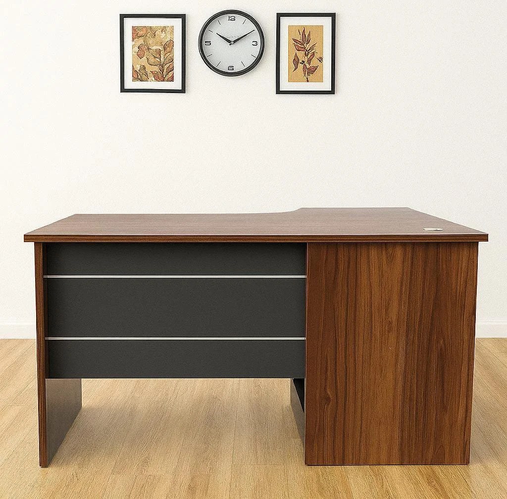 1.4M Office desk