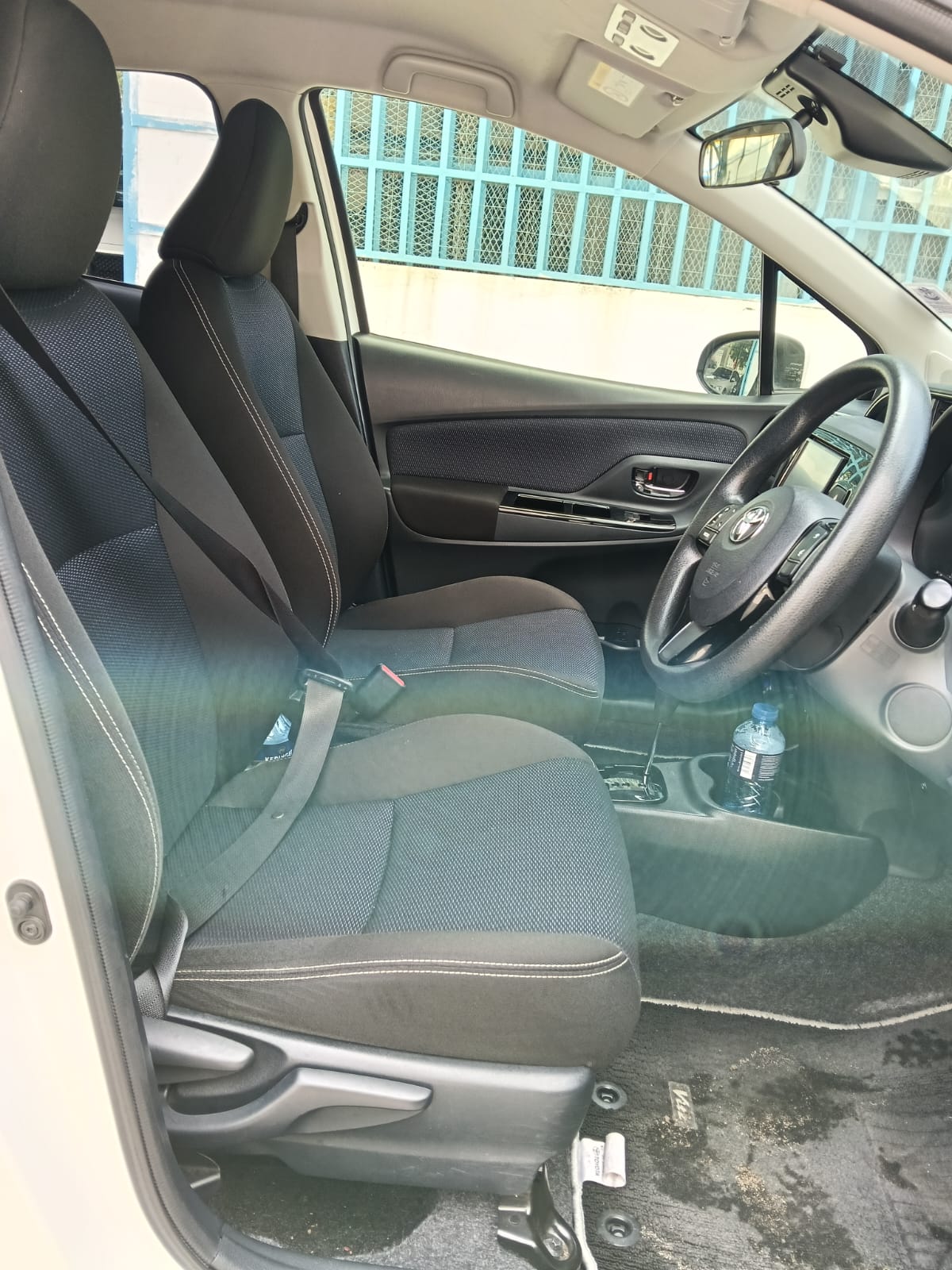 TOYOTA VITZ 2018