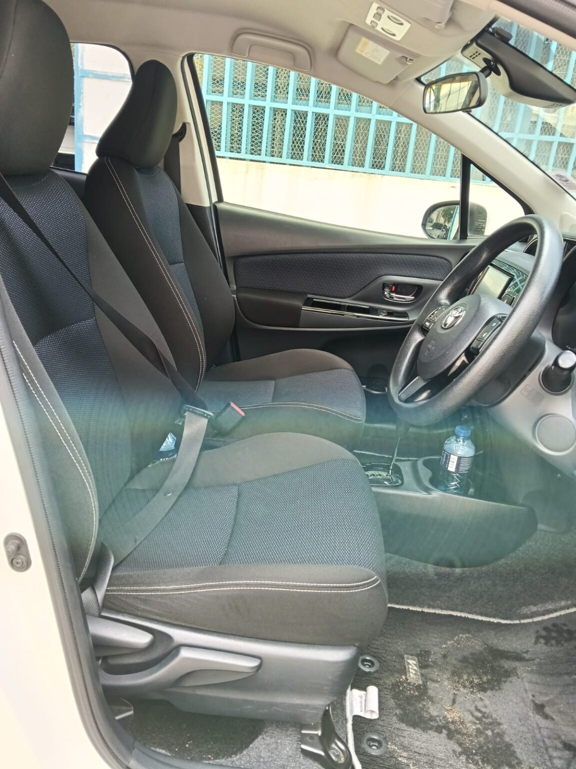 TOYOTA VITZ 2018