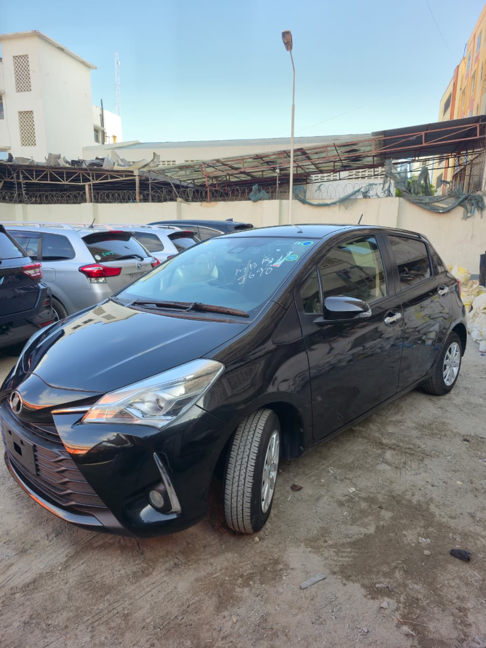 TOYOTA VITZ 2019